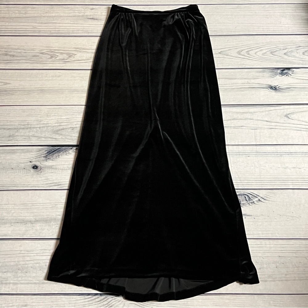 Alex Formal Black Velvet Floor Length Skirt 10